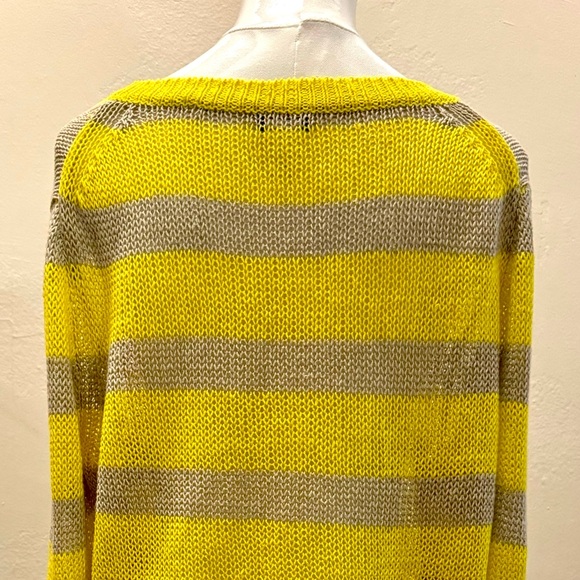 J.Crew Loose Knit Striped Yellow & Grey Sweater, Size Large, 100% Linen - Picture 6 of 7